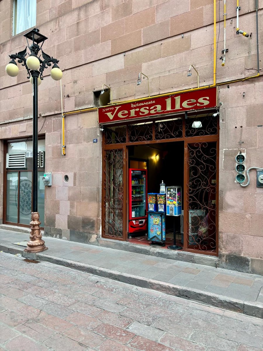 Restaurant Nuevo Versalles