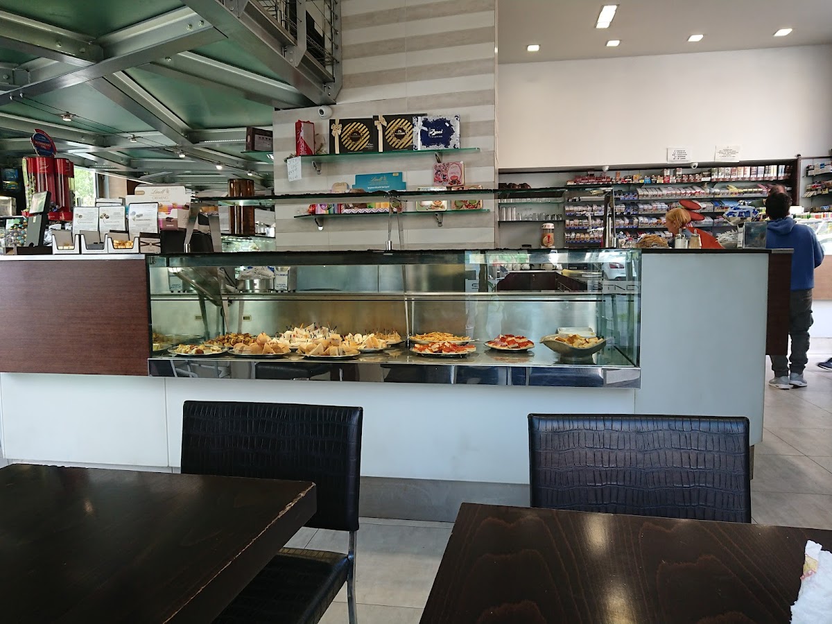 Gallery 4