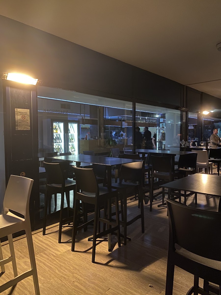 Nacht Café Disco Bar