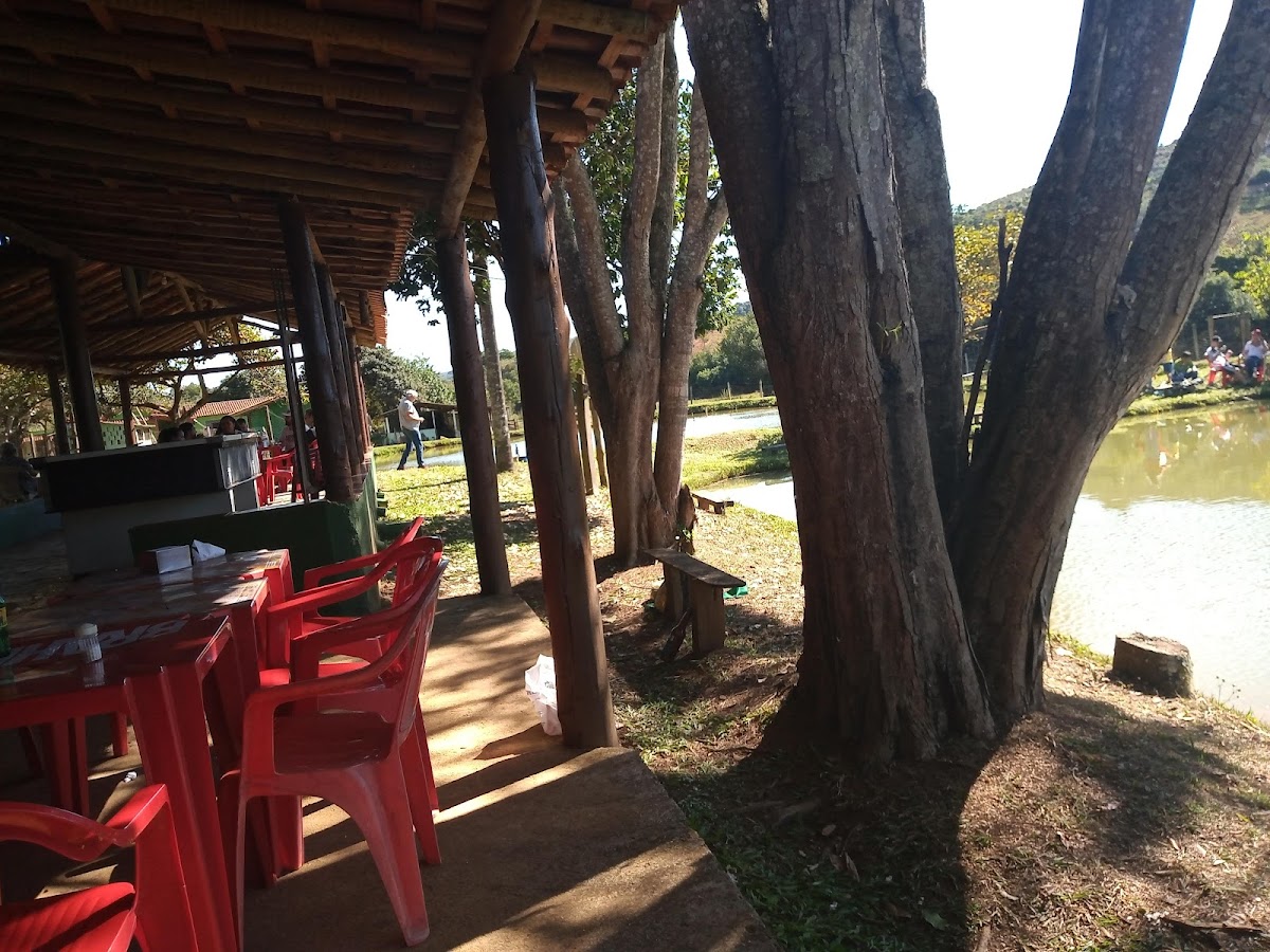 Pesqueiro e Restaurante Água Limpa