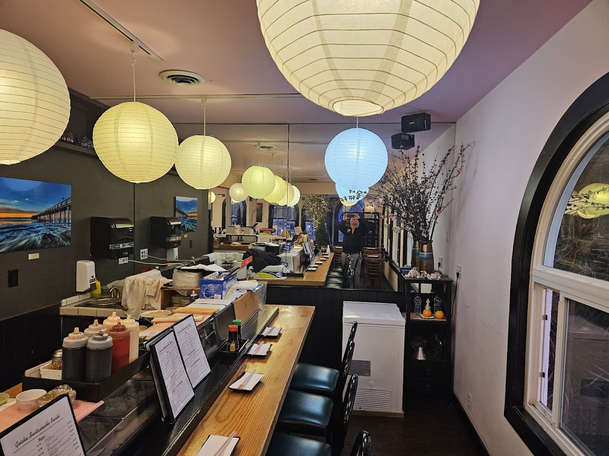 Geisha Japanese Restaurant and Tea House