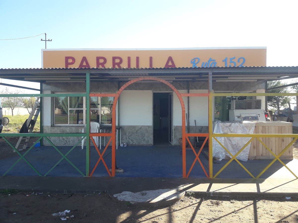 Parrilla - comedor Ruta152