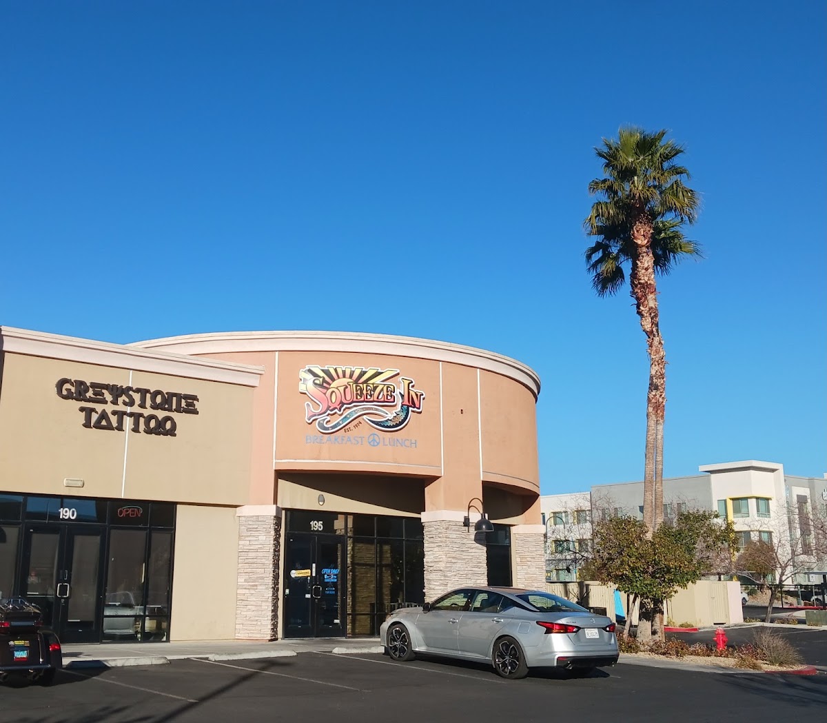 Squeeze In Breakfast & Lunch