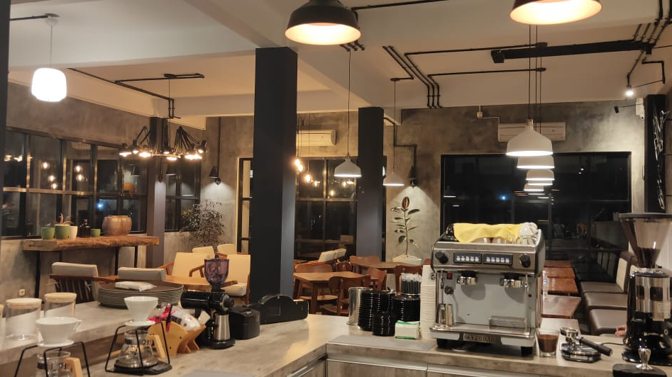 Caramel Coffee & Resto