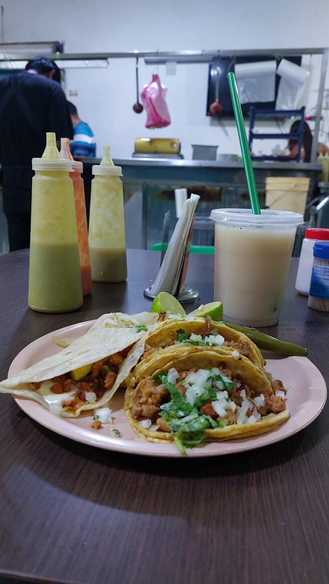 Tacos El Tronkito