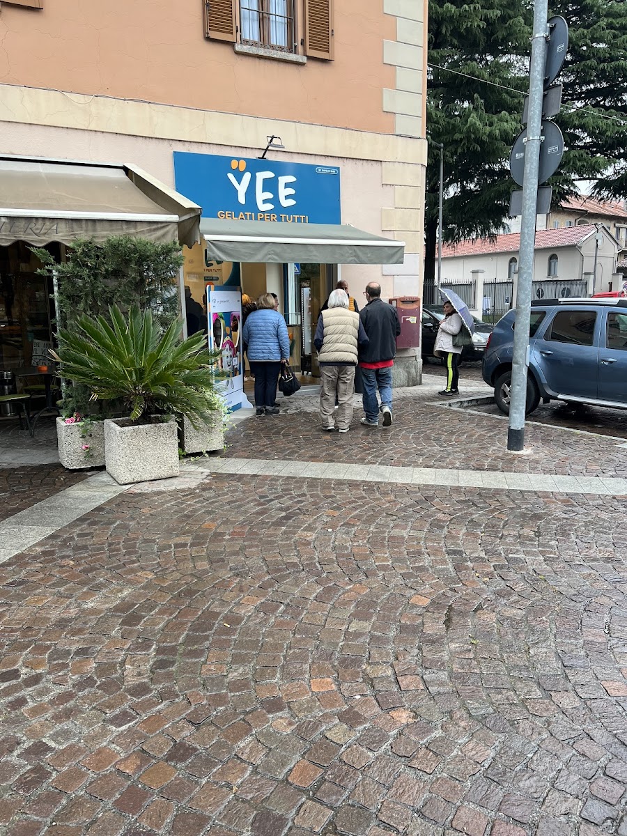 Yee Gelateria by Cavour 1985