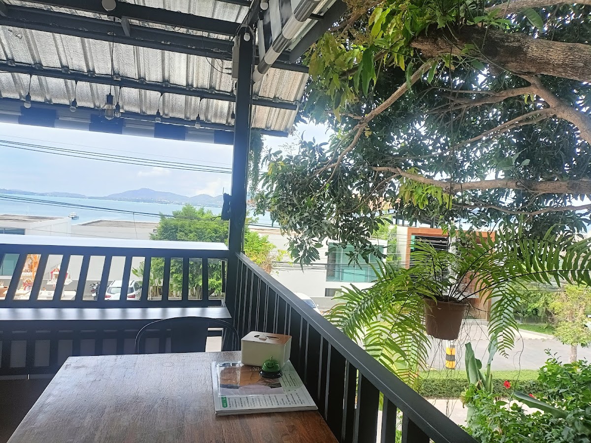 Green mango restaurant (Halal)