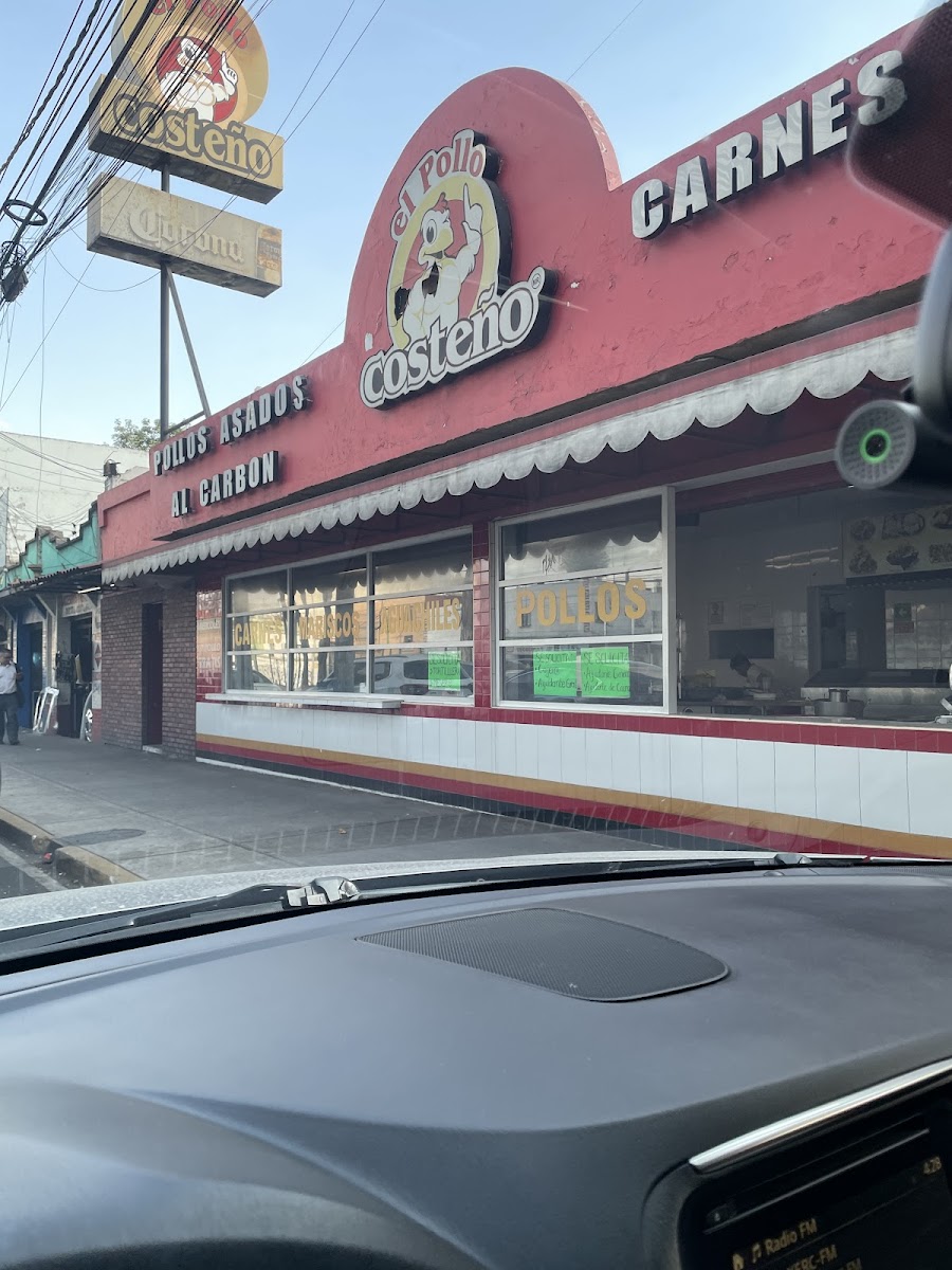 El Pollo Costeño