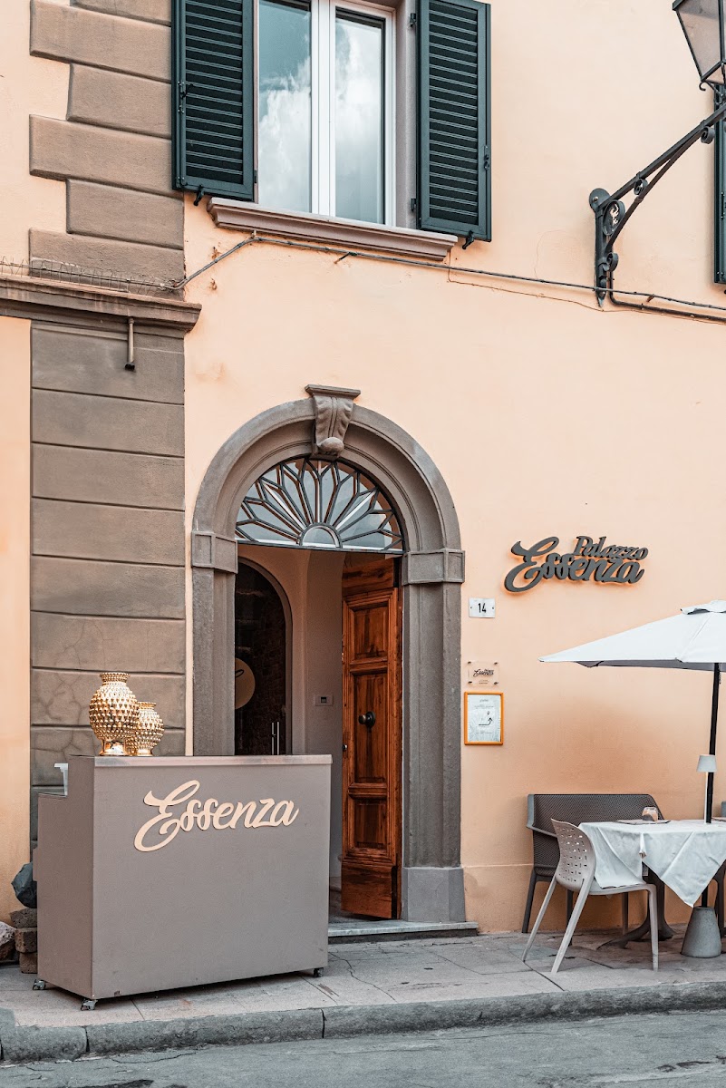 Essenza in San Miniato