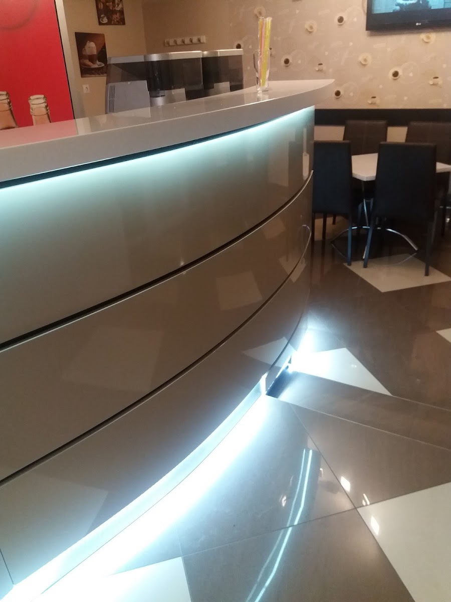 Gallery 2