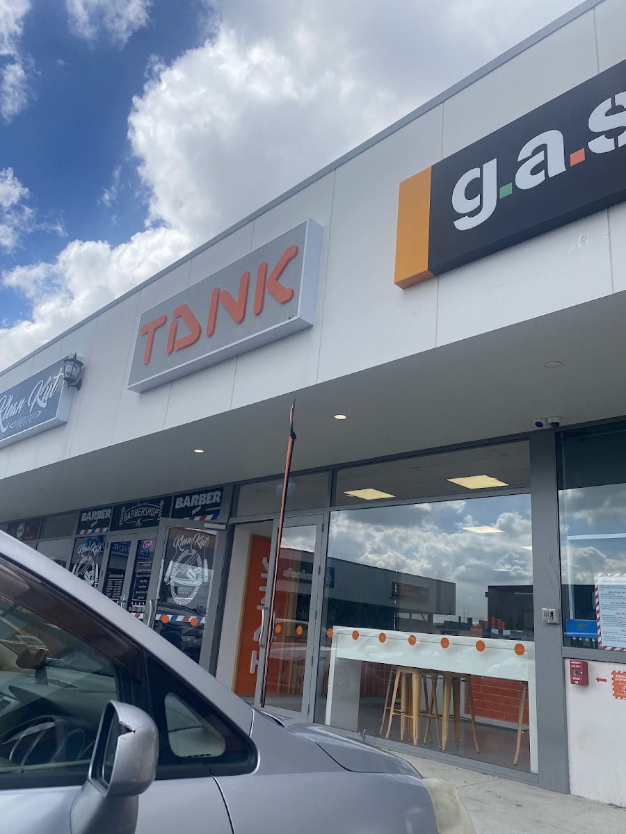 TANK Te Rapa - Smoothies, Raw Juices, Salads & Wraps