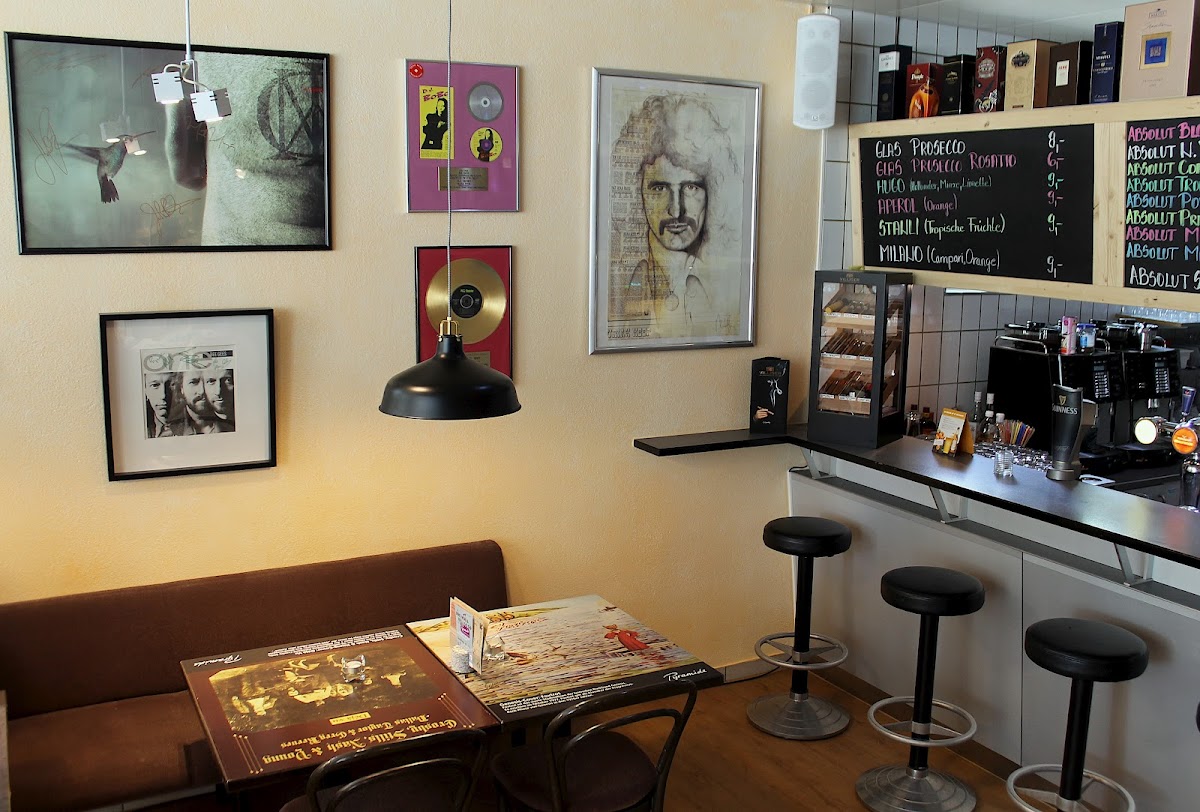 Gallery 4
