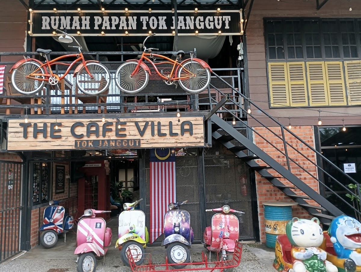 Tok Janggut Cottage and The Cafe Villa