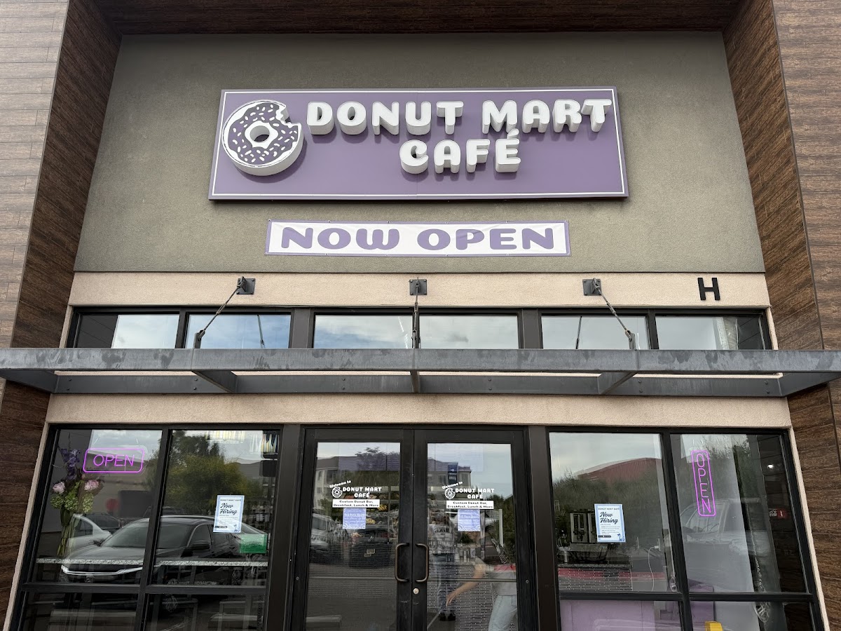 Donut Mart Café