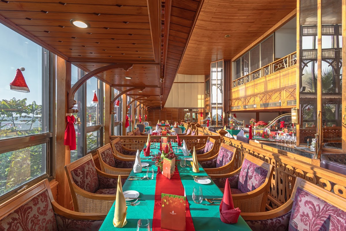 Royal Grill Room & Wine Cellar