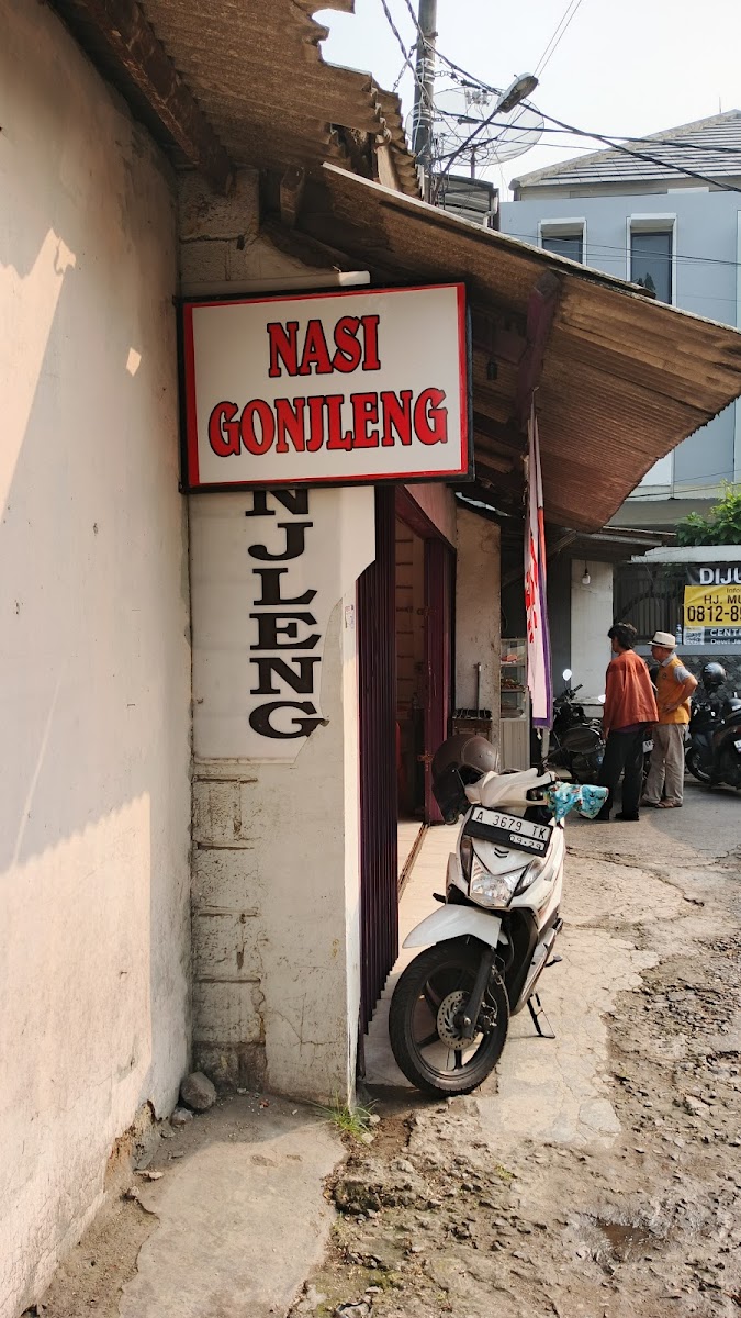 Warung Makan Nasi Gonjleng