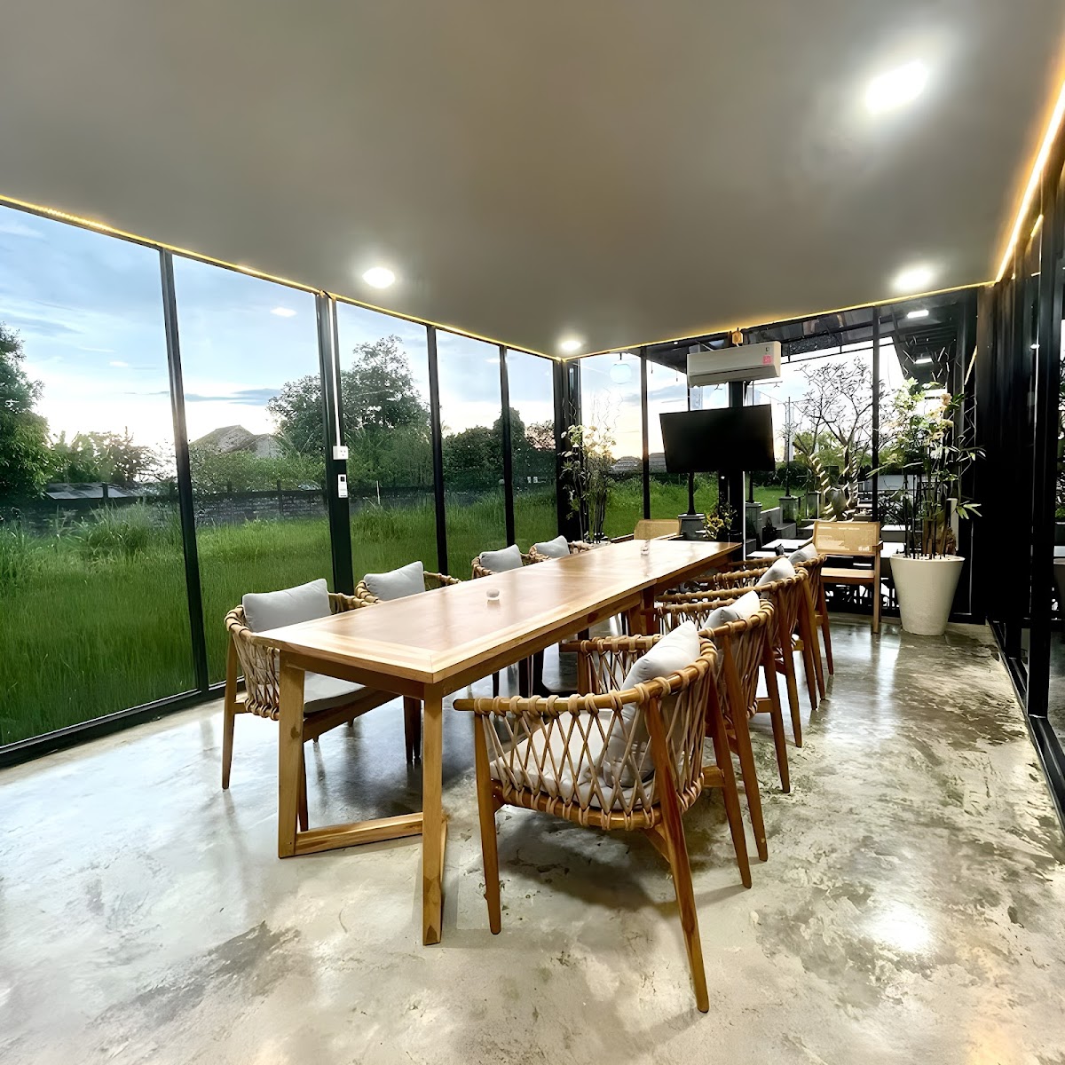 Limitless Cafe