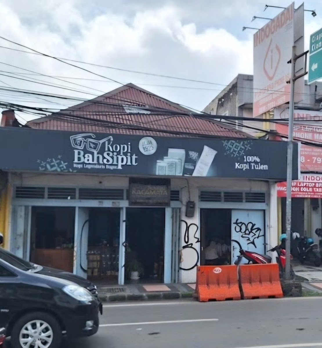 Kopi Bah Sipit Cap Kacamata