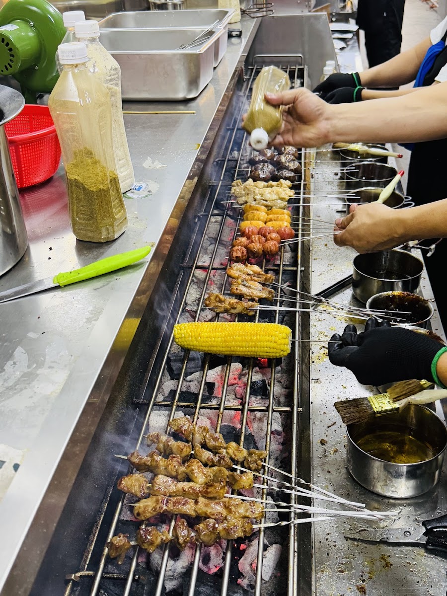 LETZPOT & BBQ 樂辣滚烫