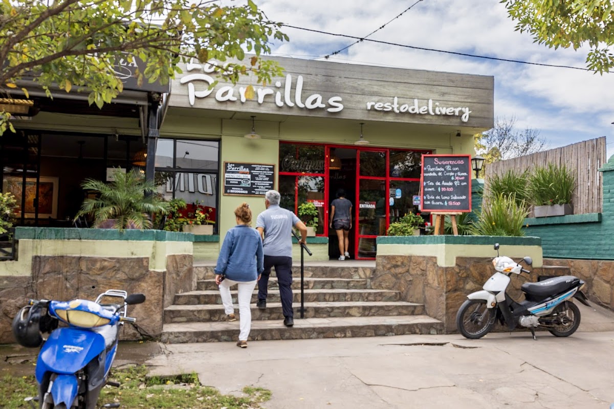 Las Parrillas