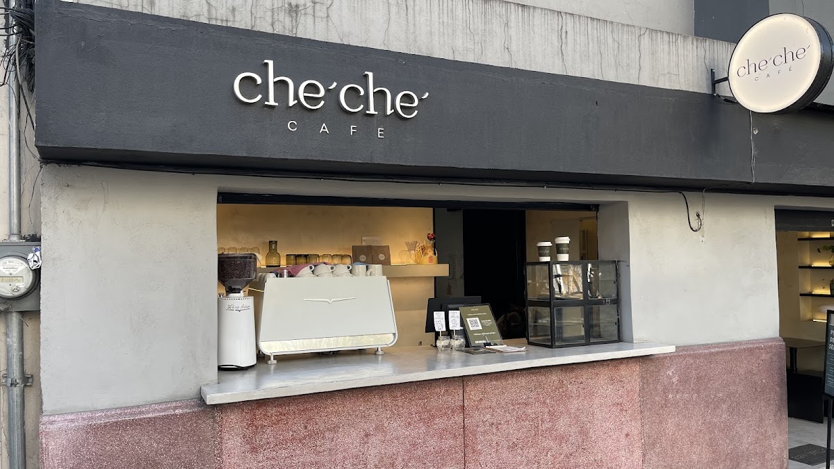 Che Che Café