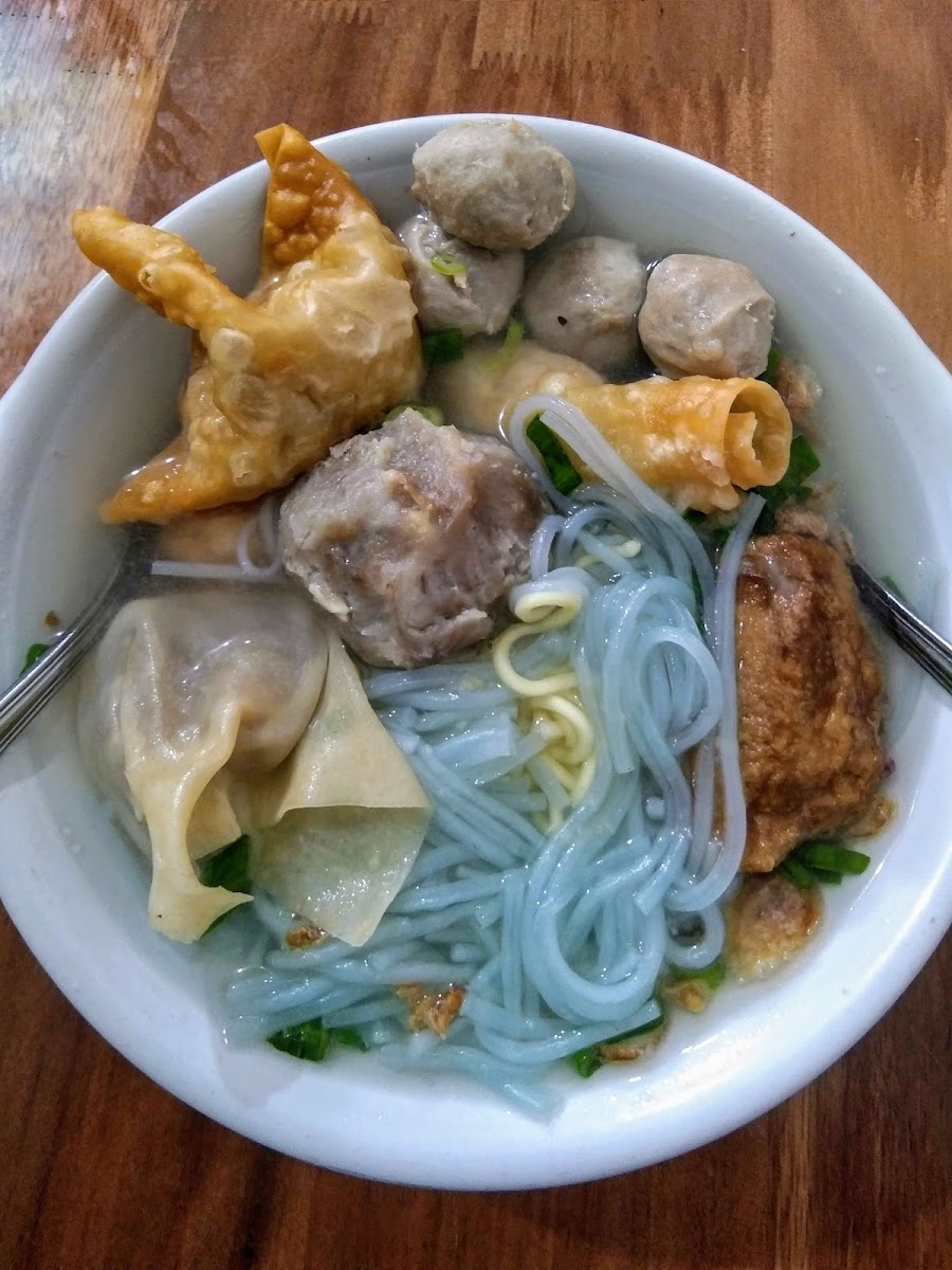 Bakso Malang Presiden D Pikul