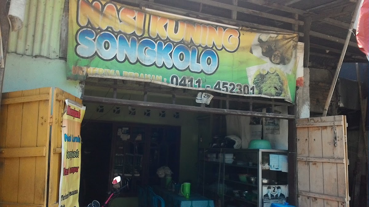 Warung Nasi Kuning & Songkolo Bu Atika