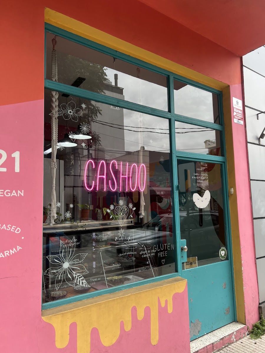 Cashoo Confitería y heladería Vegana