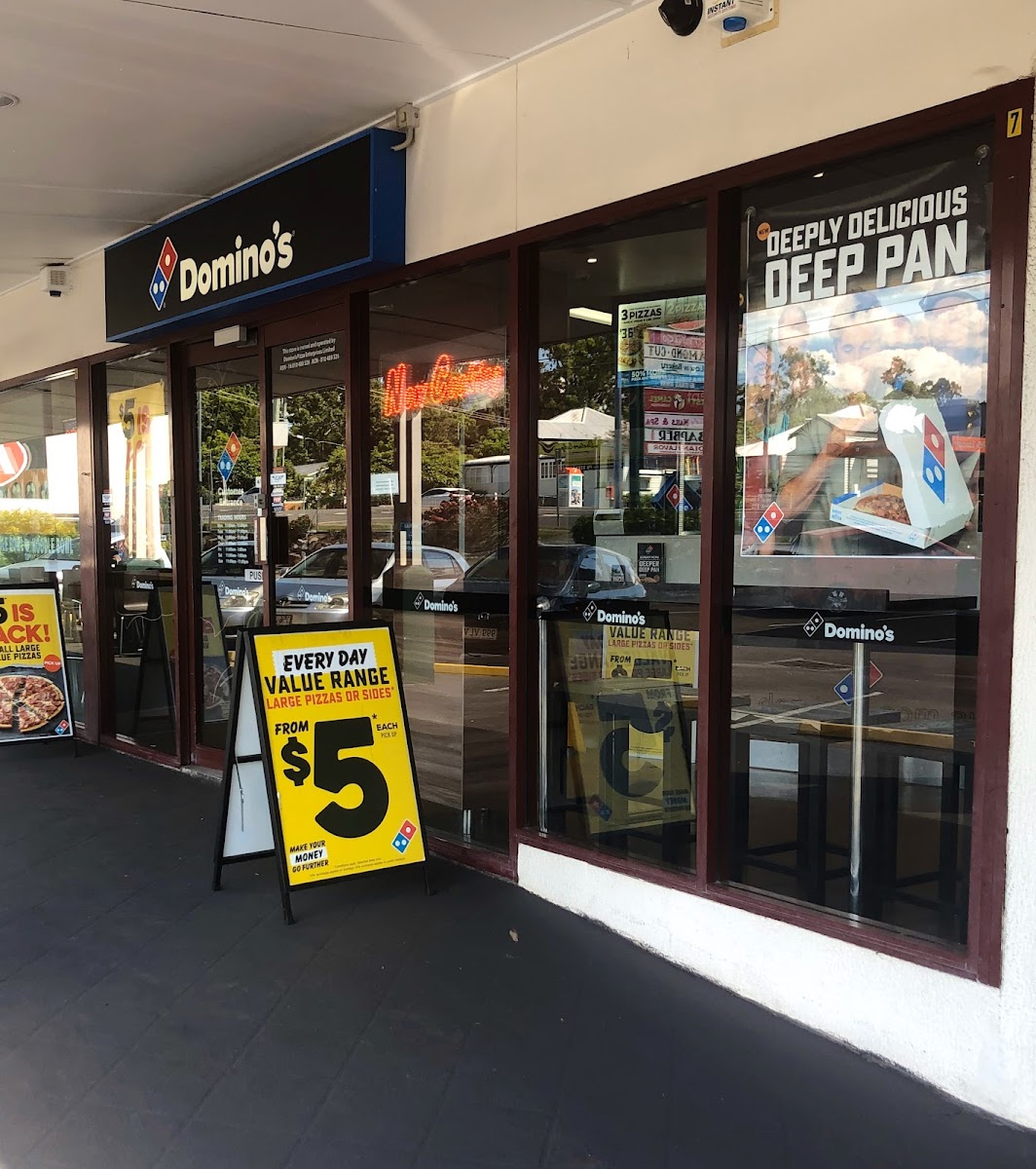 Domino's Pizza Brassall