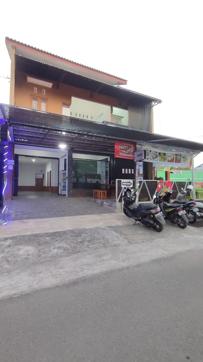 KEDAI REZAKA (Mie Filfil Jamal)