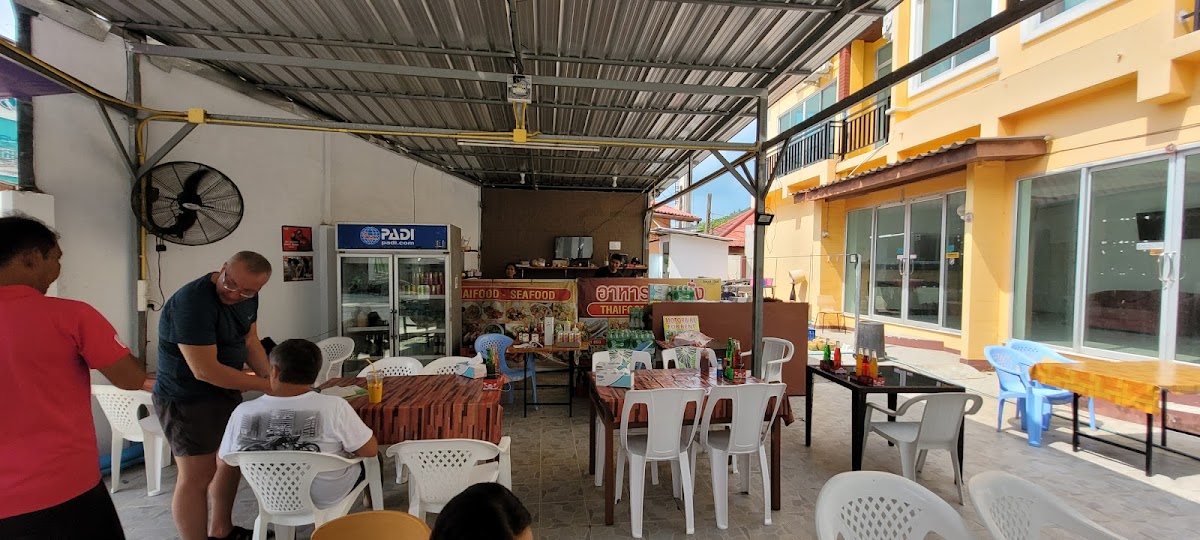 Small thai restaurant