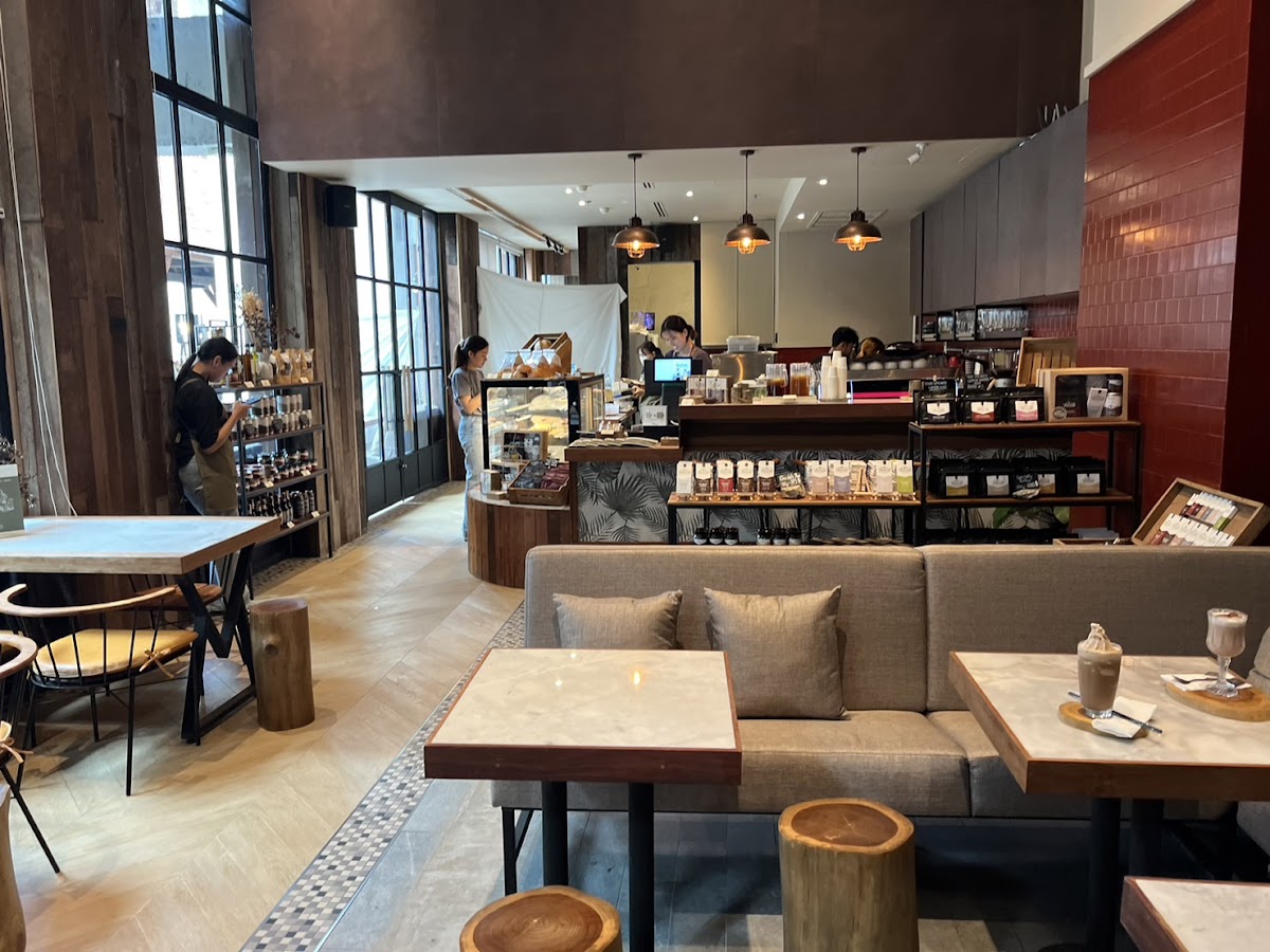 Skugga Estate - One Nimman Branch