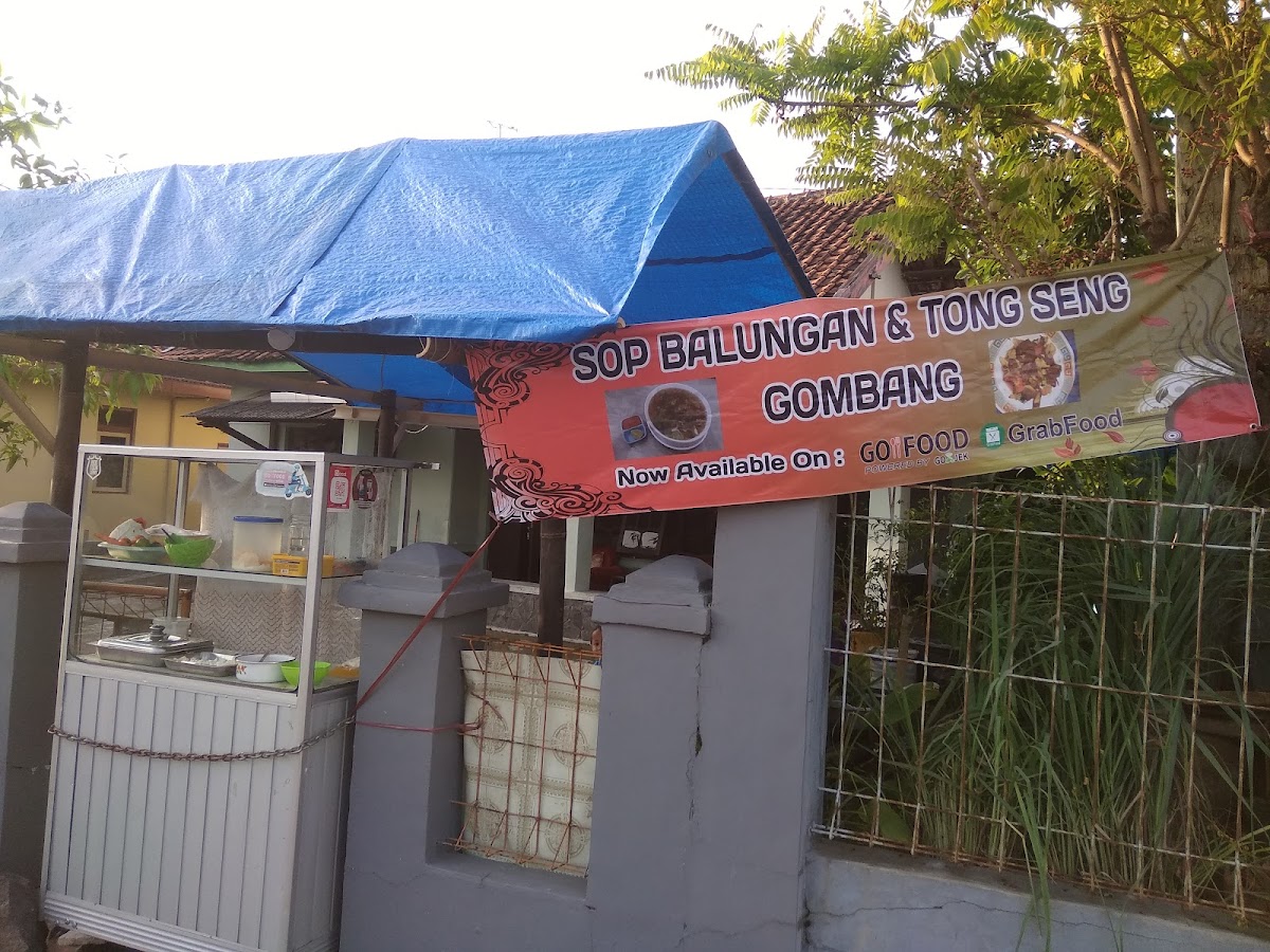 Sop Balungan Sapi dan Tongseng Gombang